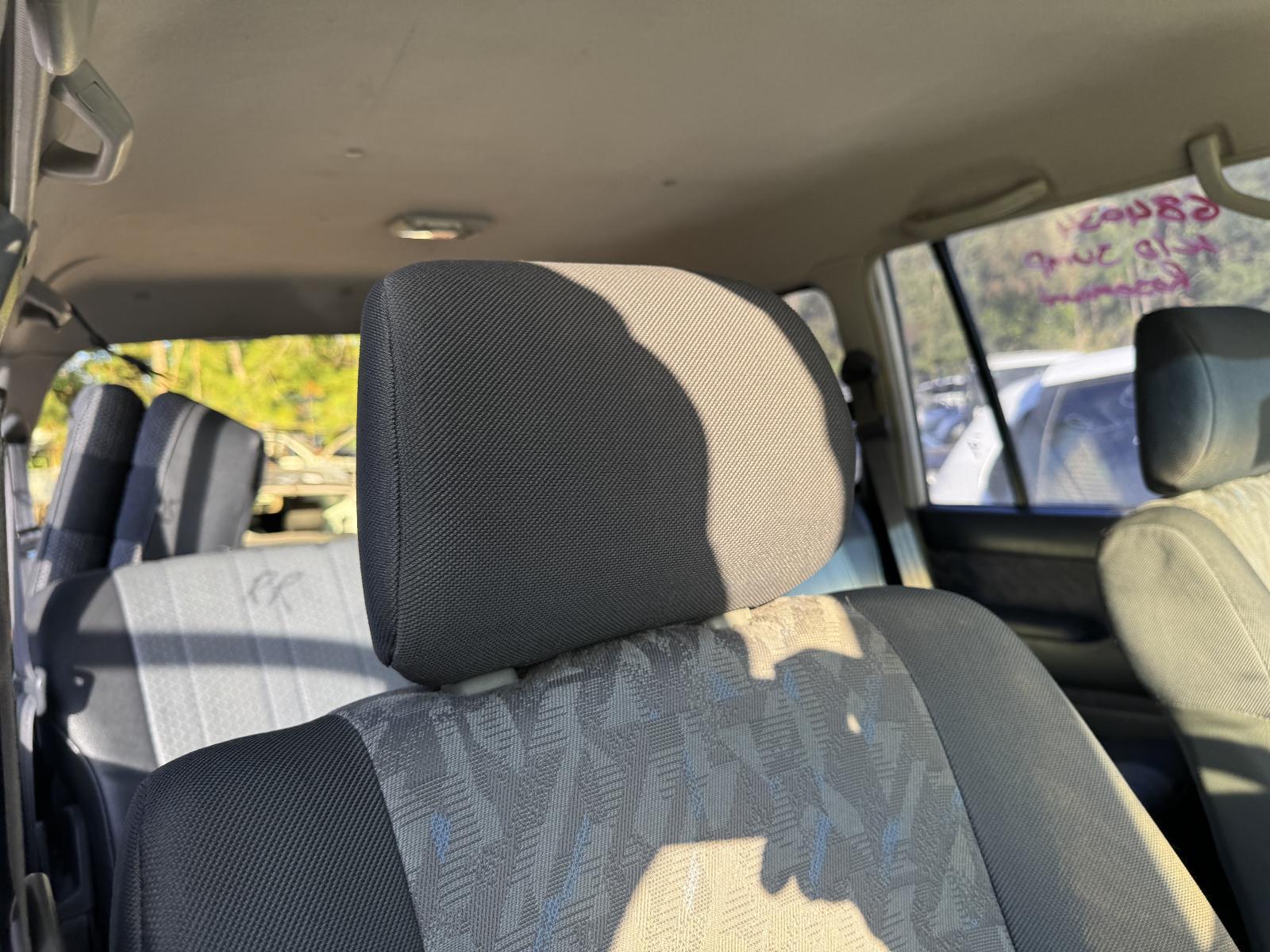 View Auto part Headrest TOYOTA LANDCRUISER 1996
