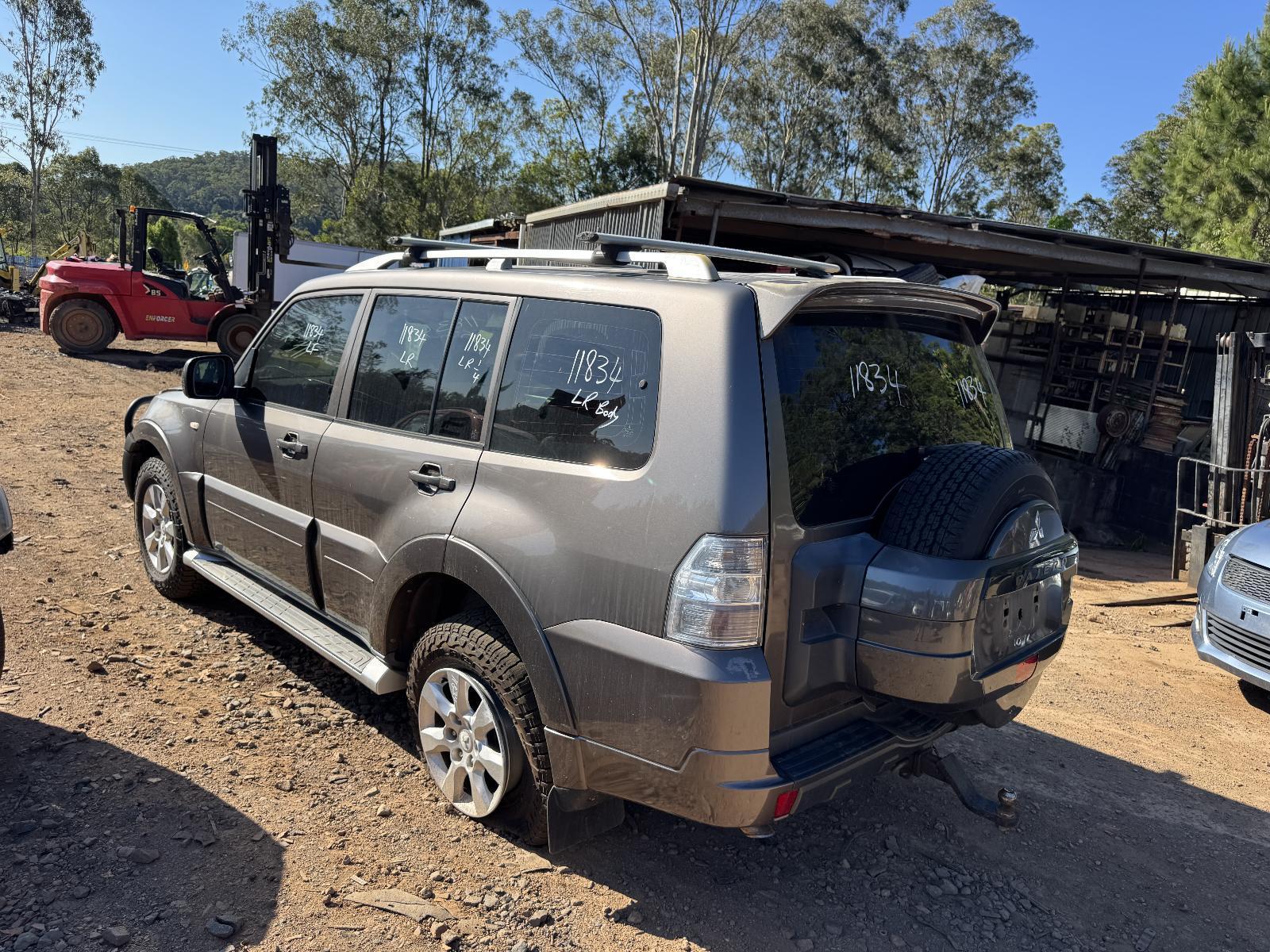 View Auto part Left Driveshaft MITSUBISHI PAJERO 2010