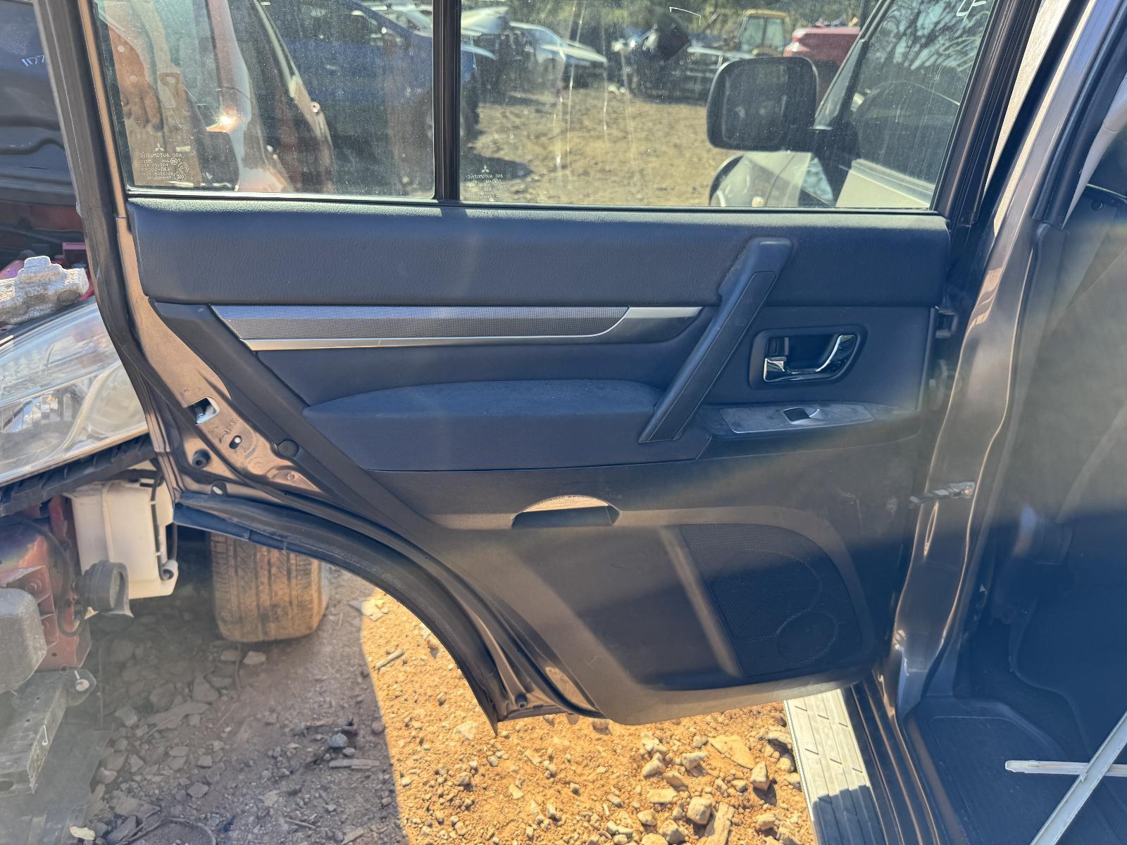 View Auto part Door Trim MITSUBISHI PAJERO 2010