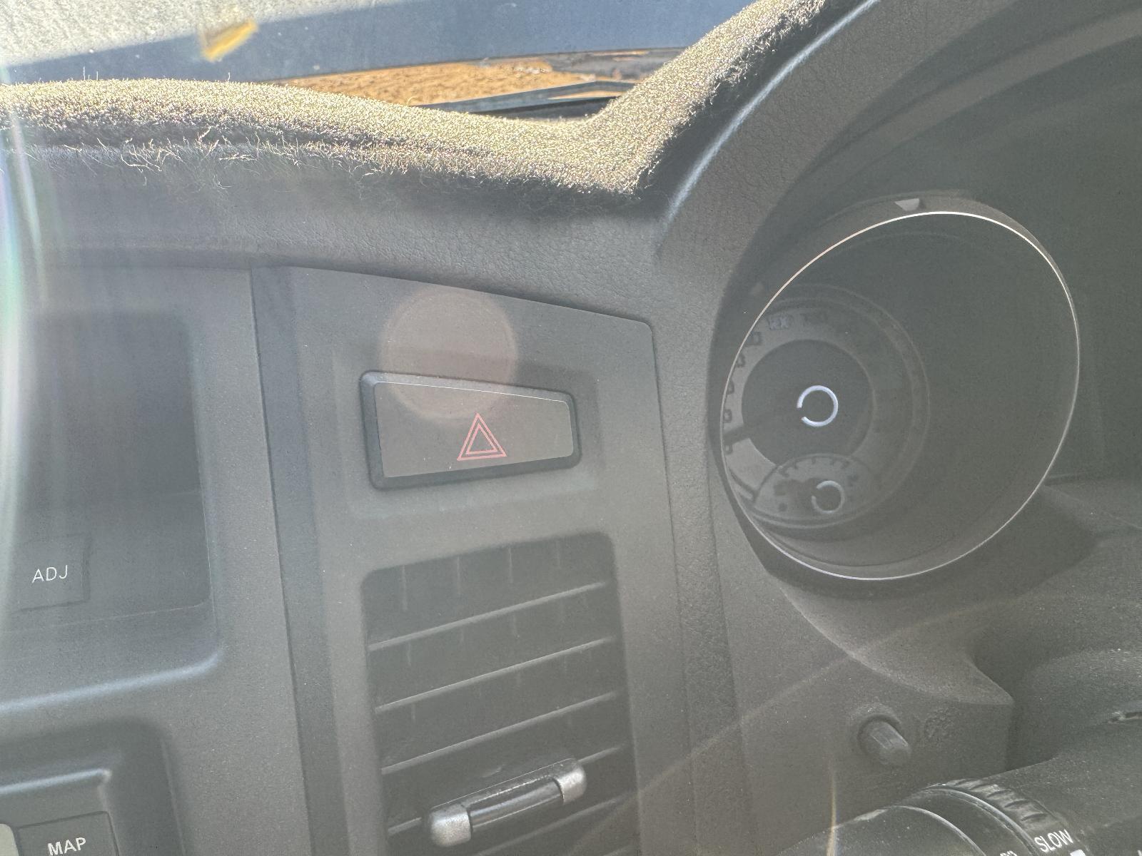 View Auto part Misc Switch/Relay MITSUBISHI PAJERO 2010