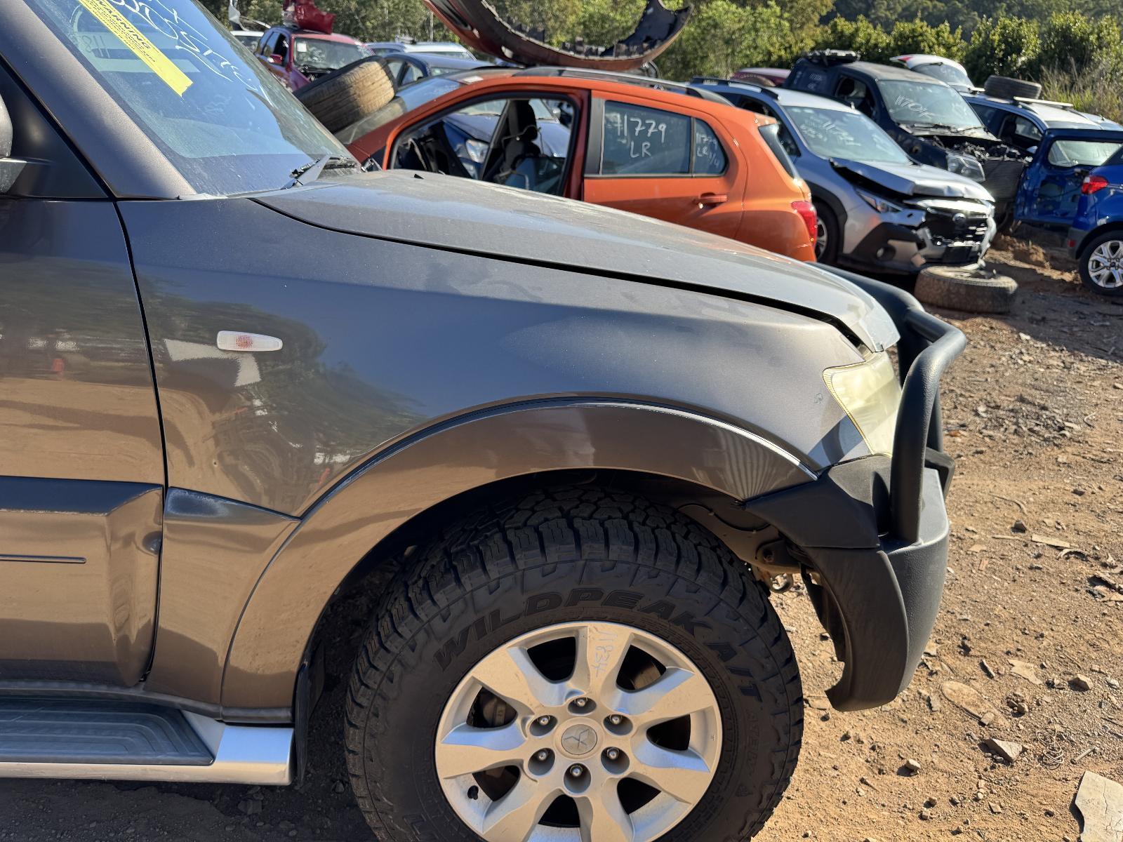 View Auto part Right Guard MITSUBISHI PAJERO 2010