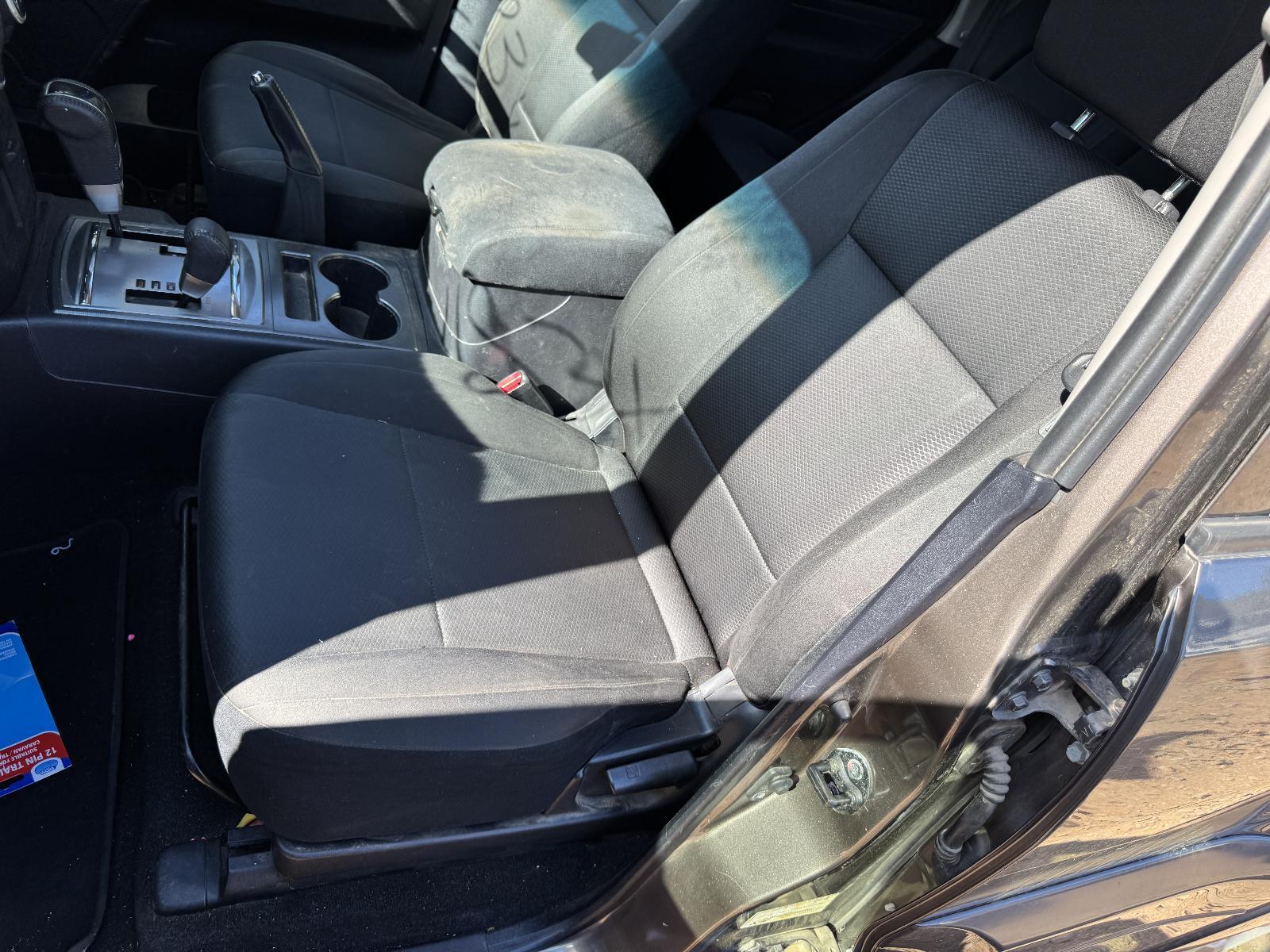 View Auto part Front Seat MITSUBISHI PAJERO 2010