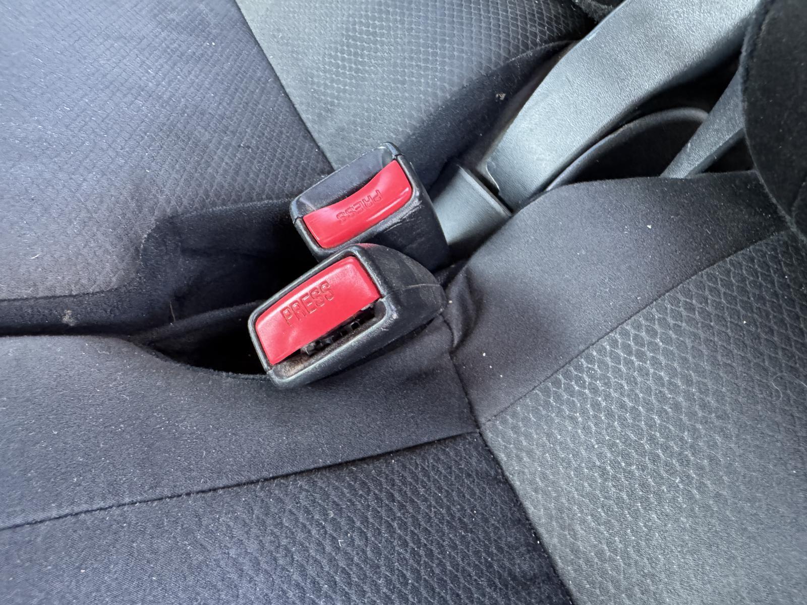 View Auto part Seatbelt/Stalk MITSUBISHI PAJERO 2010