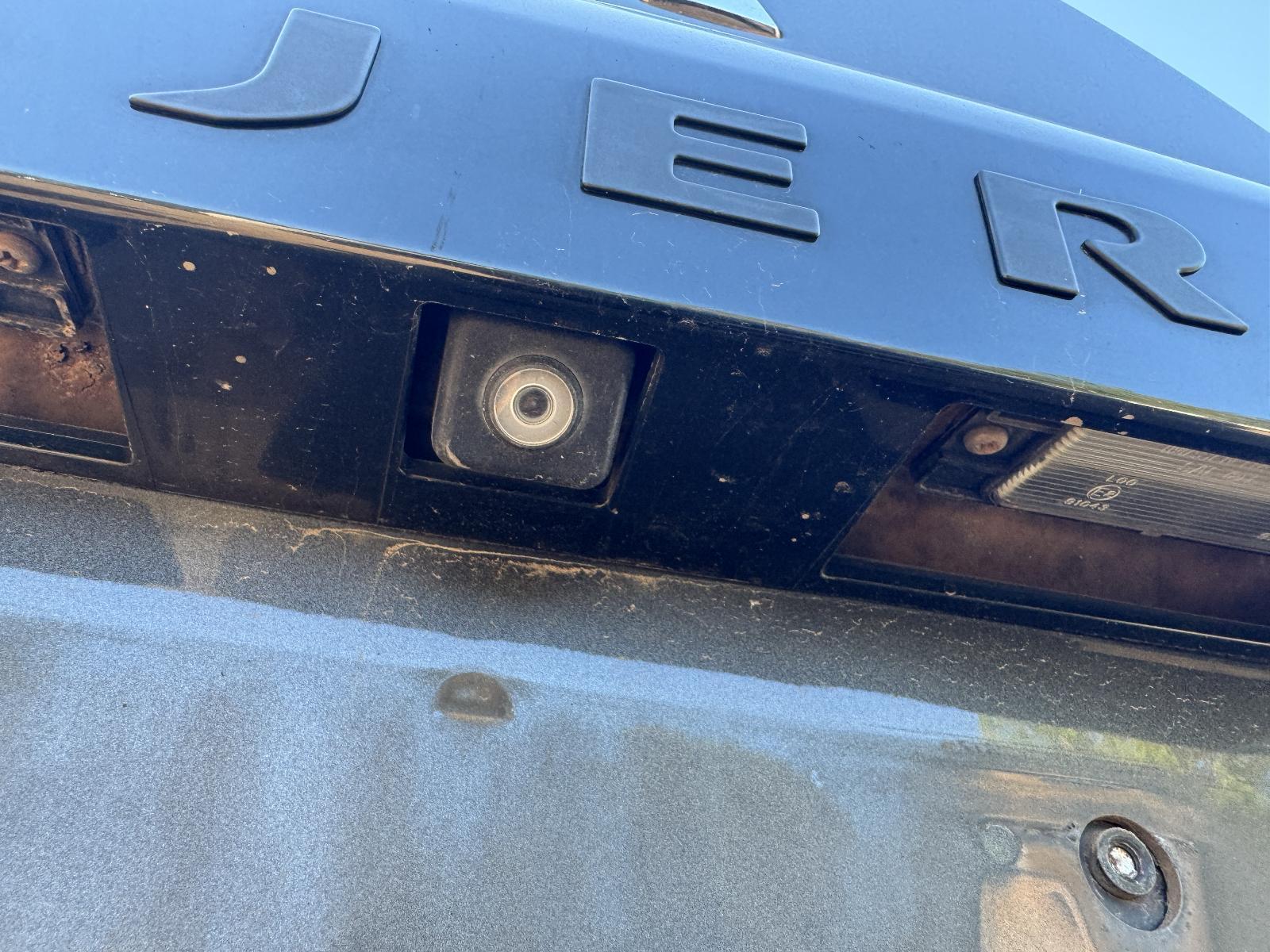View Auto part REVERSE_CAMERA MITSUBISHI PAJERO 2010