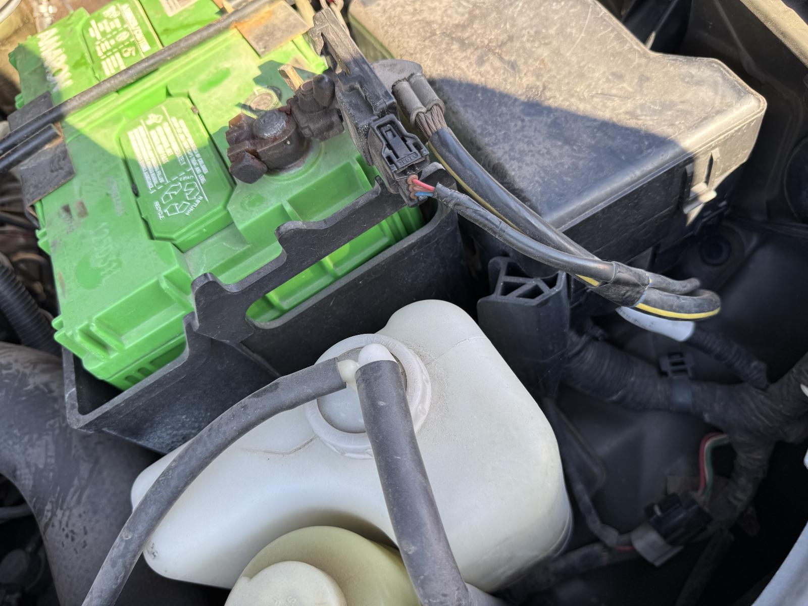 View Auto part Overflow Bottle MITSUBISHI PAJERO 2010