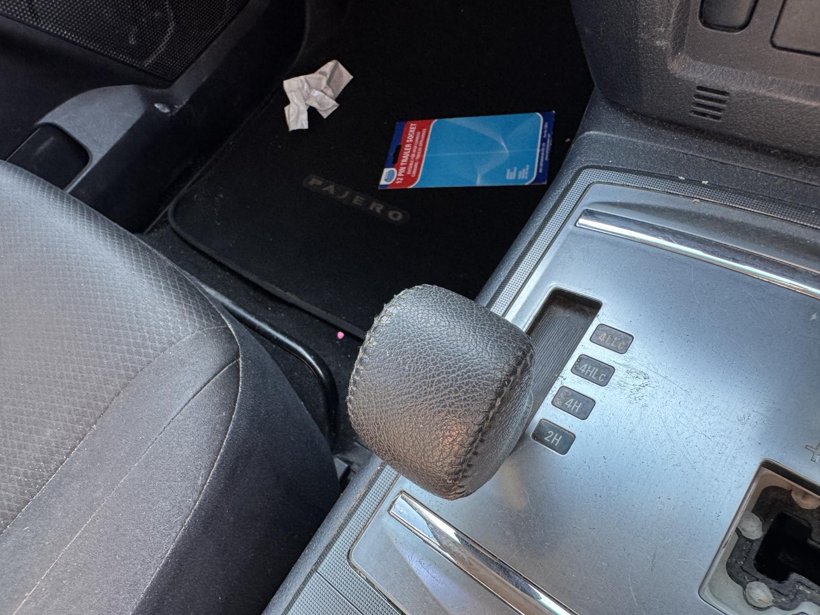 View Auto part Gear Stick/Shifter MITSUBISHI PAJERO 2010