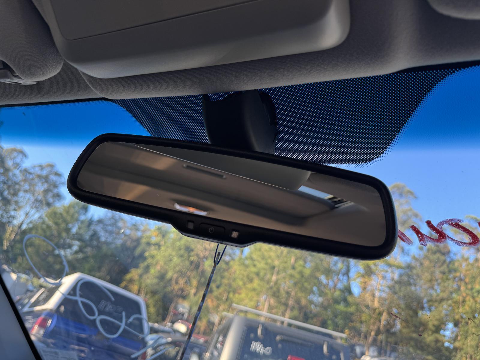 View Auto part Interior Mirror HOLDEN CAPTIVA 2017
