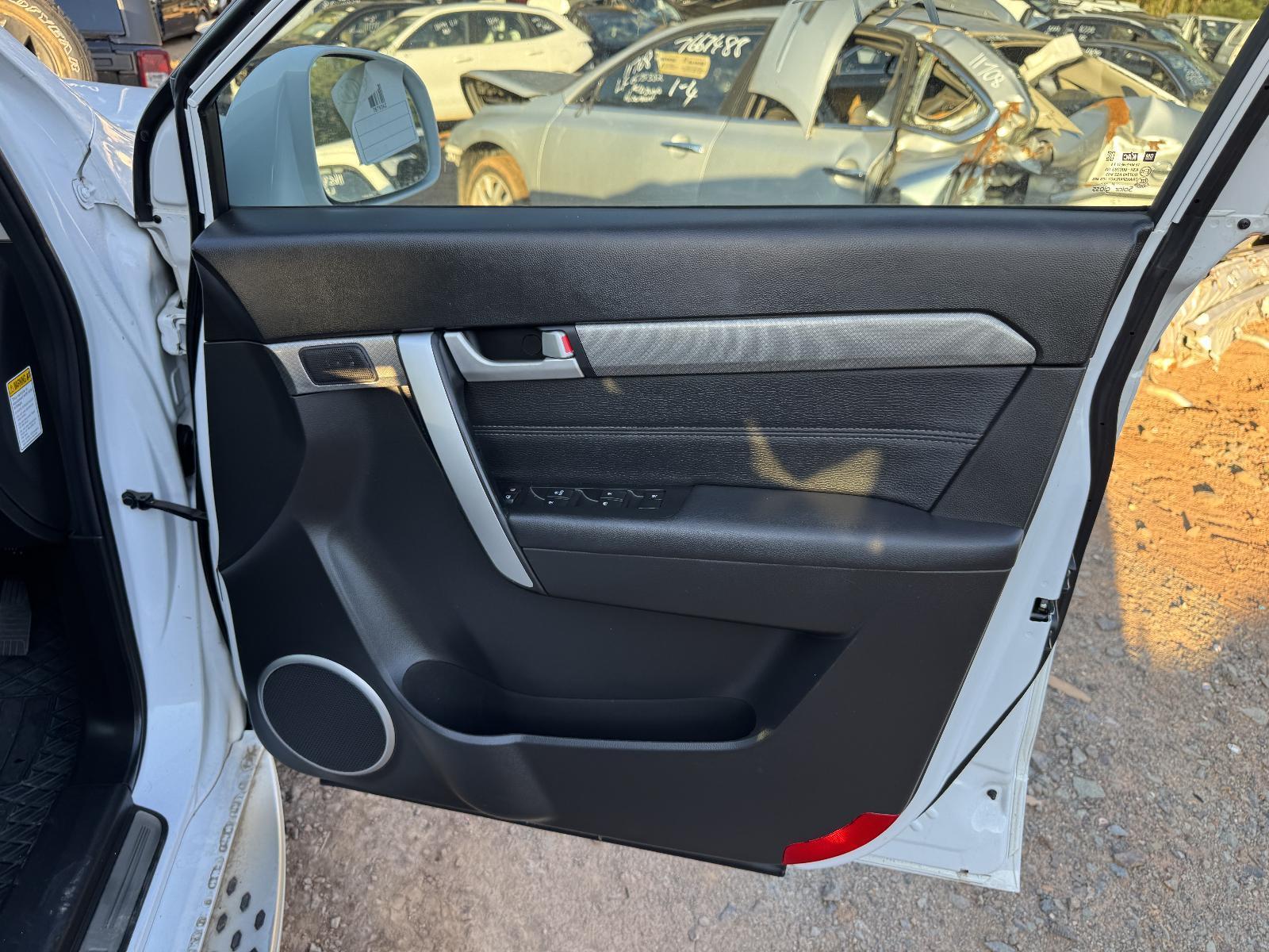 View Auto part Door Trim HOLDEN CAPTIVA 2017