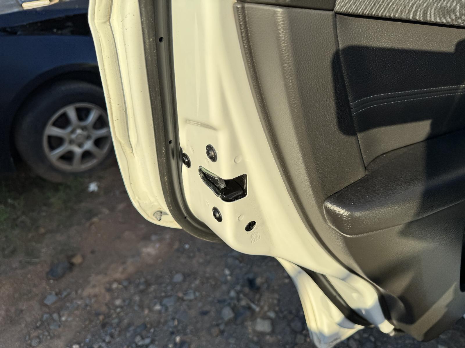 View Auto part Door/Boot/Gate Lock HOLDEN CAPTIVA 2017