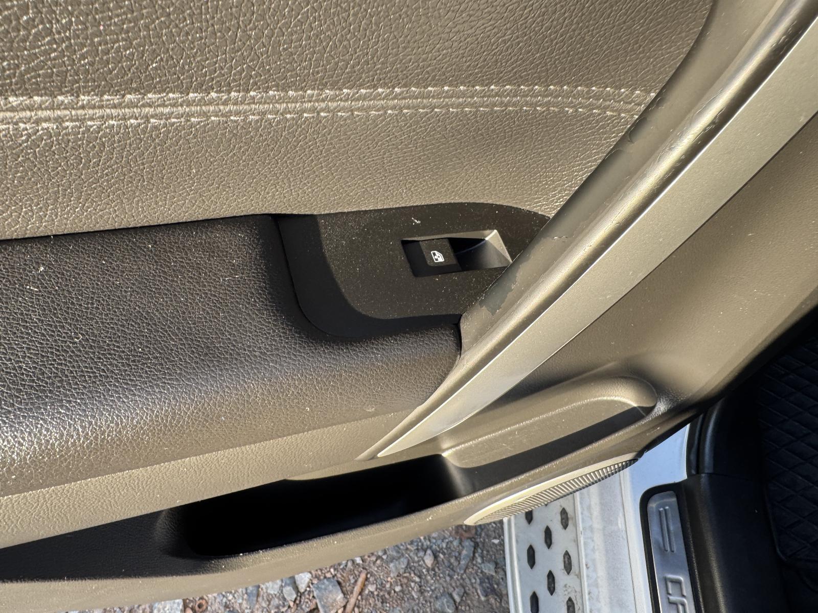 View Auto part Pwr Dr Wind Switch HOLDEN CAPTIVA 2017