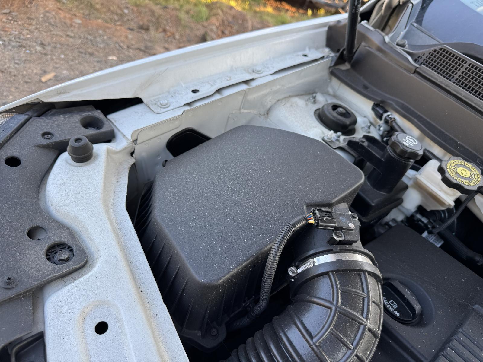 View Auto part Air Cleaner/Box HOLDEN CAPTIVA 2017