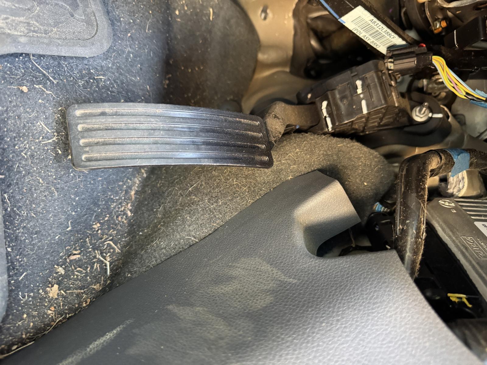 View Auto part Pedal Assembly FORD RANGER 2018