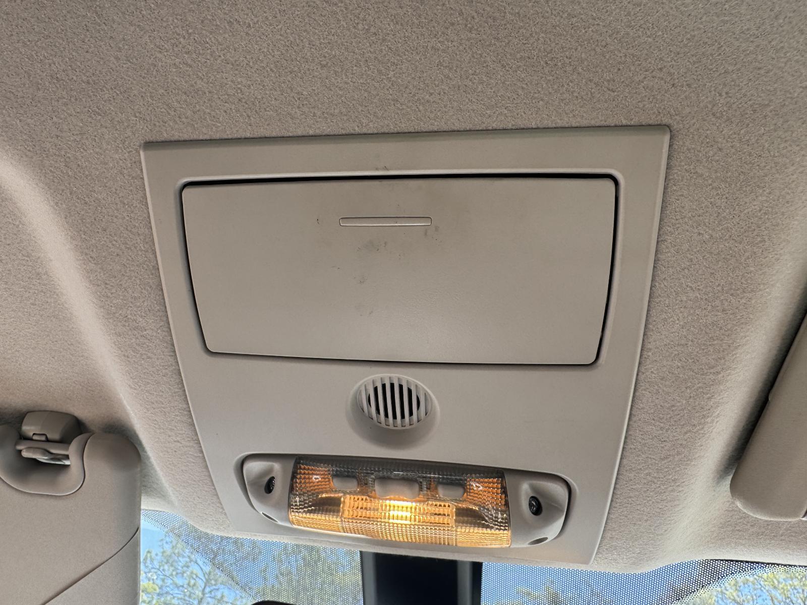 View Auto part Courtesy Light FORD RANGER 2018