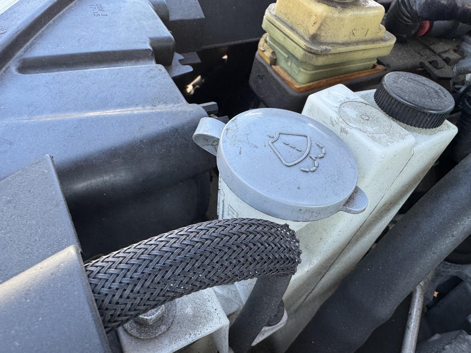 View Auto part Washer Bottle NISSAN PATHFINDER 2014