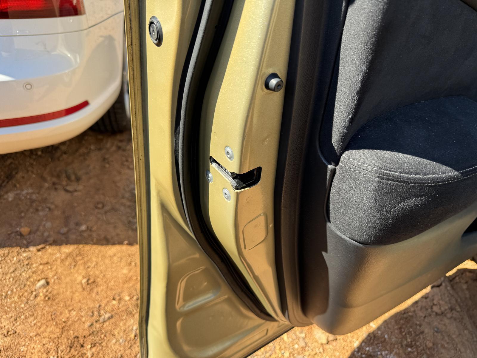 View Auto part Door/Boot/Gate Lock NISSAN PATHFINDER 2014