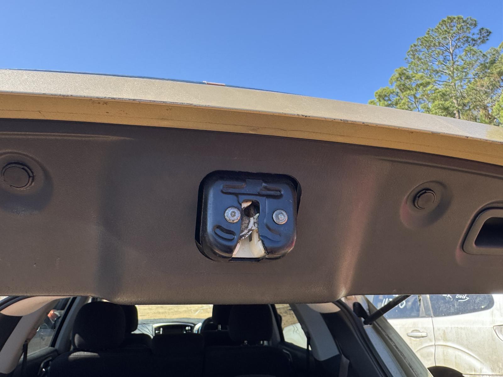 View Auto part Door/Boot/Gate Lock NISSAN PATHFINDER 2014