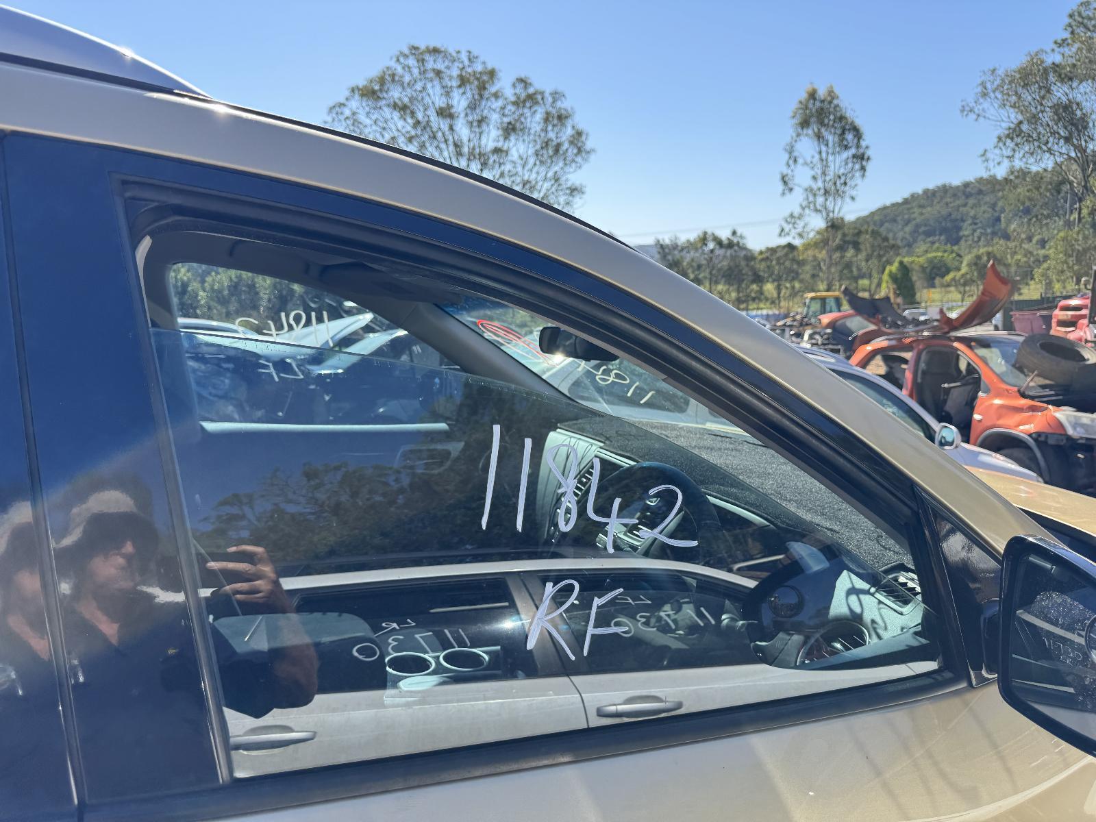 View Auto part Right Front Door Window NISSAN PATHFINDER 2014