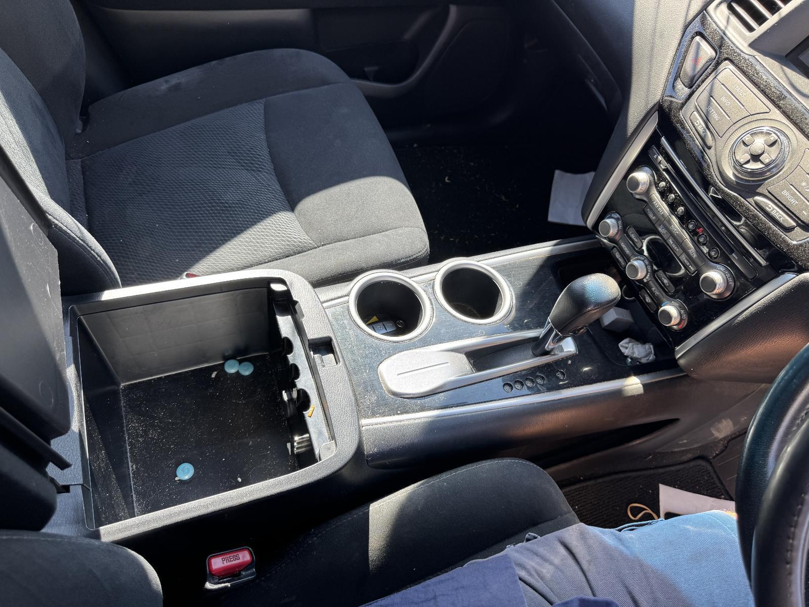 View Auto part Console NISSAN PATHFINDER 2014