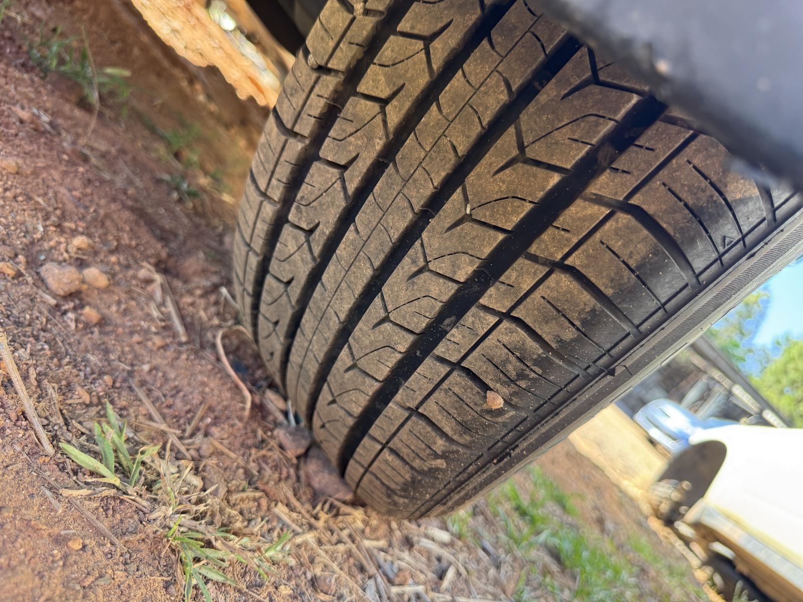 View Auto part Tyre NISSAN PATHFINDER 2014