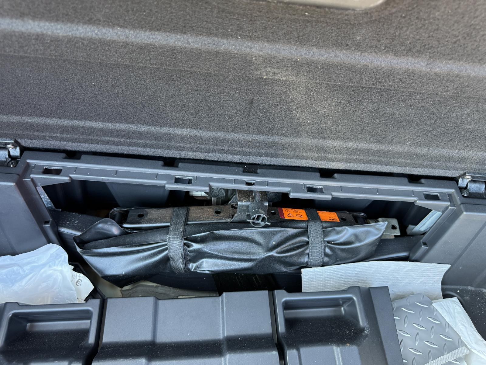 View Auto part Jack/Tool Kit NISSAN PATHFINDER 2014