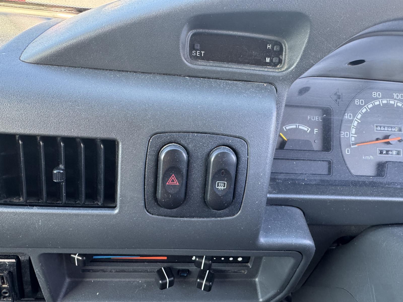 View Auto part Misc Switch/Relay MITSUBISHI L300 2009