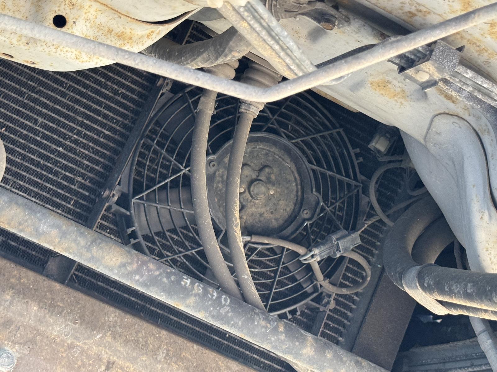 View Auto part Fan MITSUBISHI L300 2009