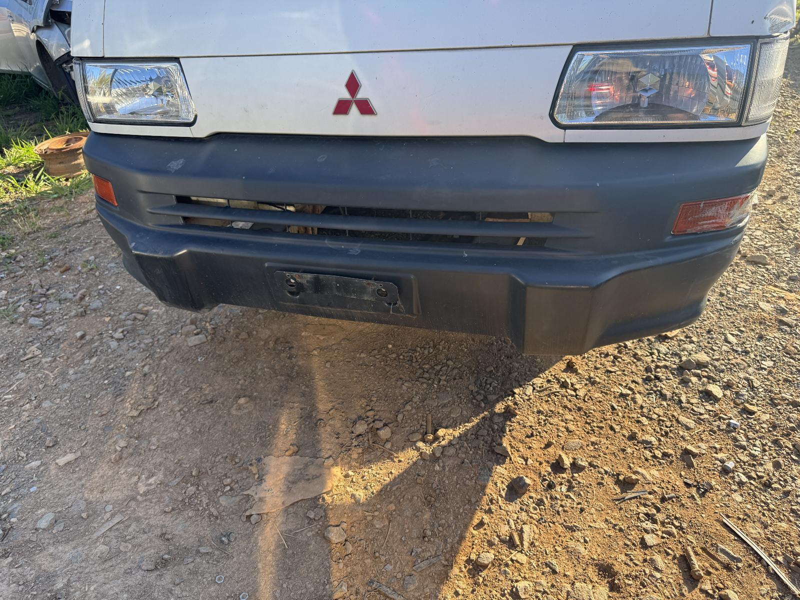 View Auto part Front Bumper MITSUBISHI L300 2009