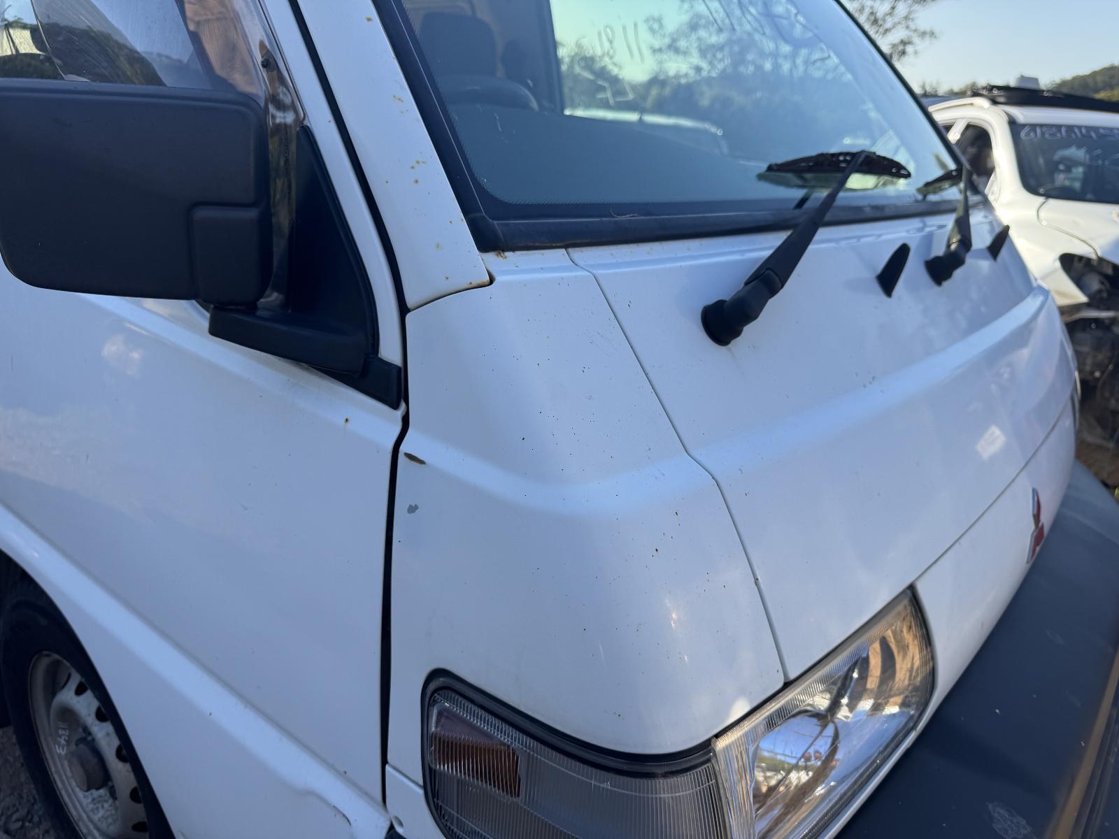 View Auto part Right Guard MITSUBISHI L300 2009