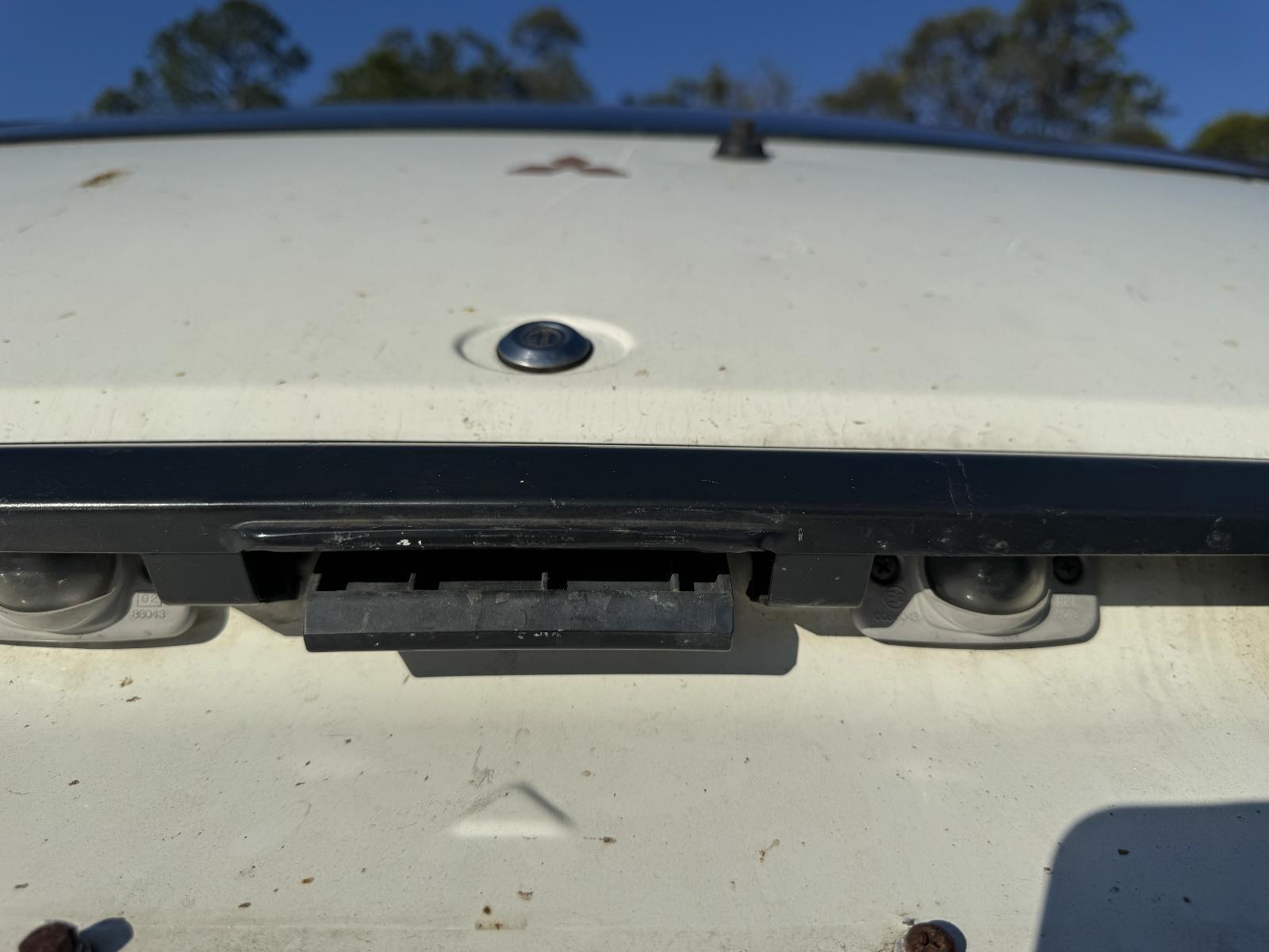 View Auto part Tailgate Handle MITSUBISHI L300 2009