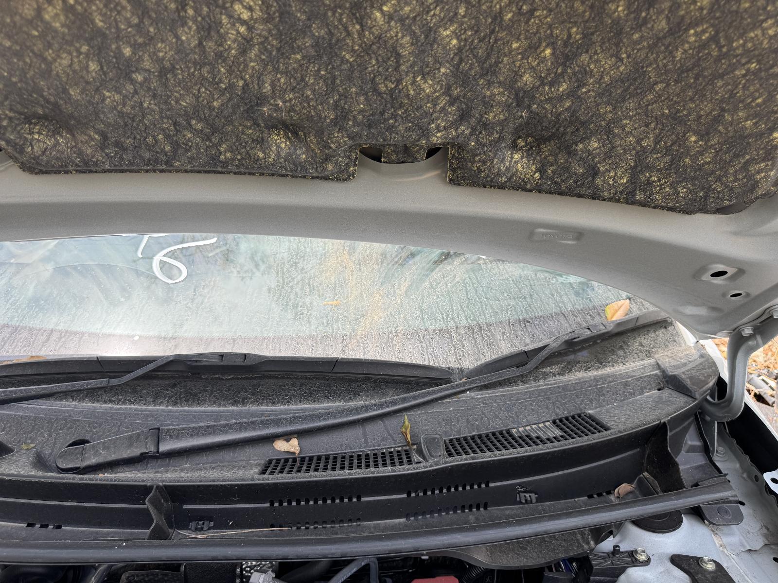 View Auto part Wiper Arm TOYOTA YARIS 2024