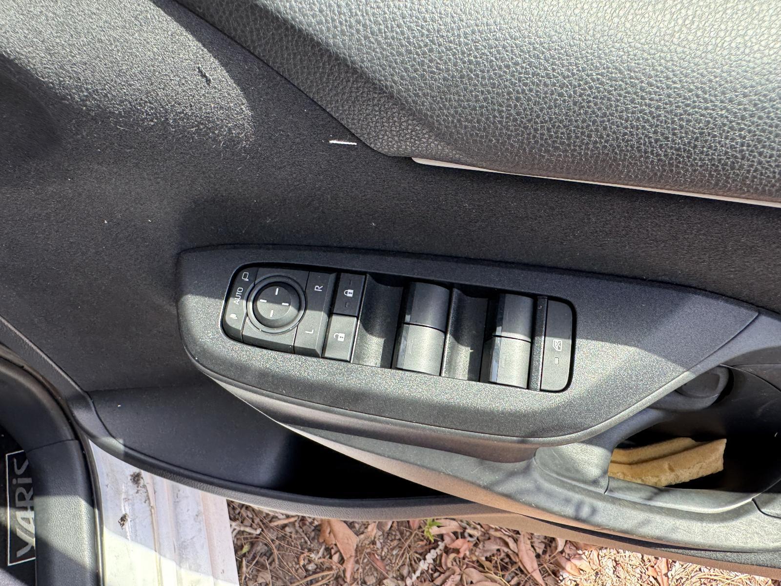 View Auto part Pwr Dr Wind Switch TOYOTA YARIS 2024