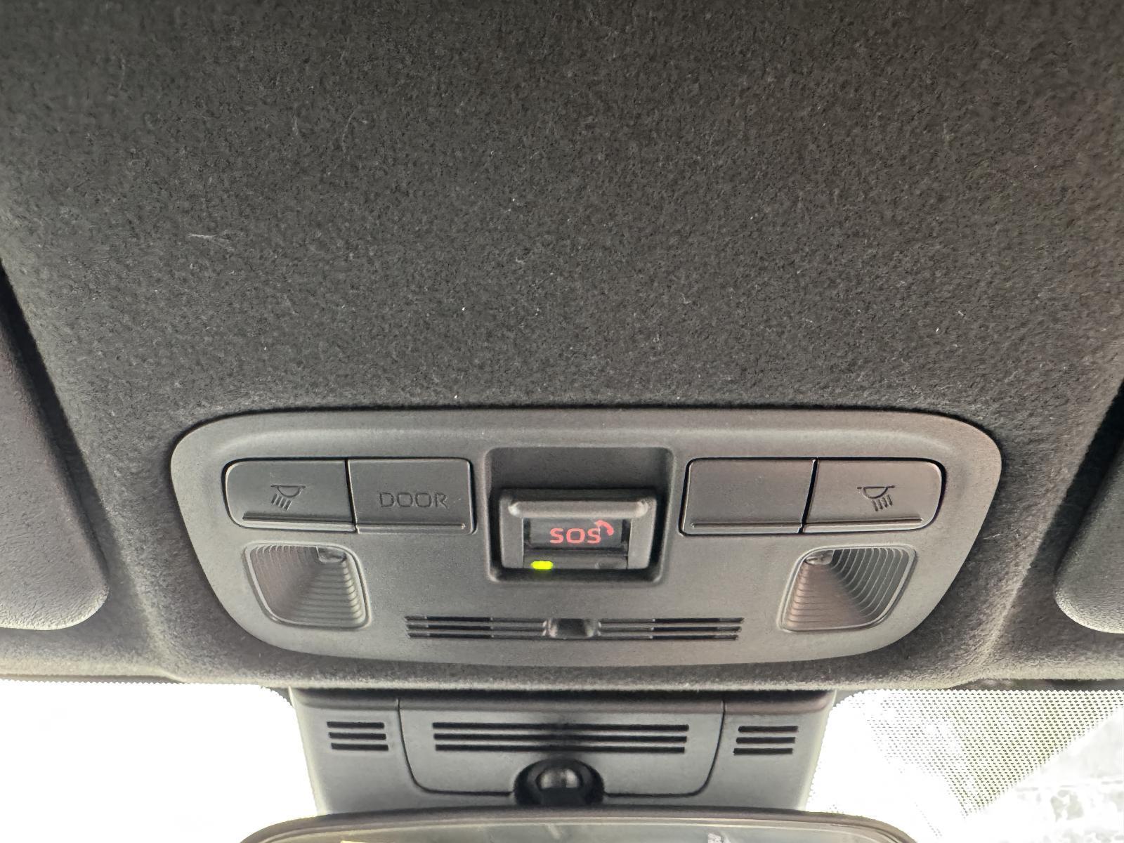 View Auto part Courtesy Light TOYOTA YARIS 2024