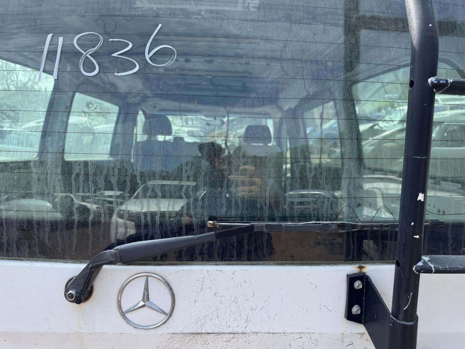 View Auto part Wiper Arm MERCEDES VITO 2005