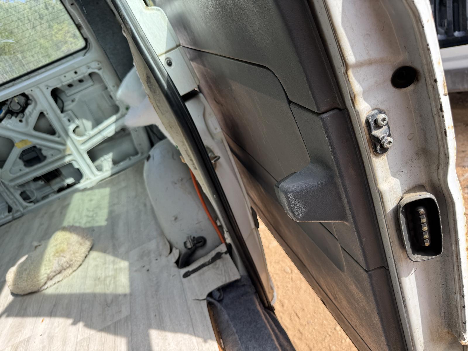 View Auto part Door Trim MERCEDES VITO 2005