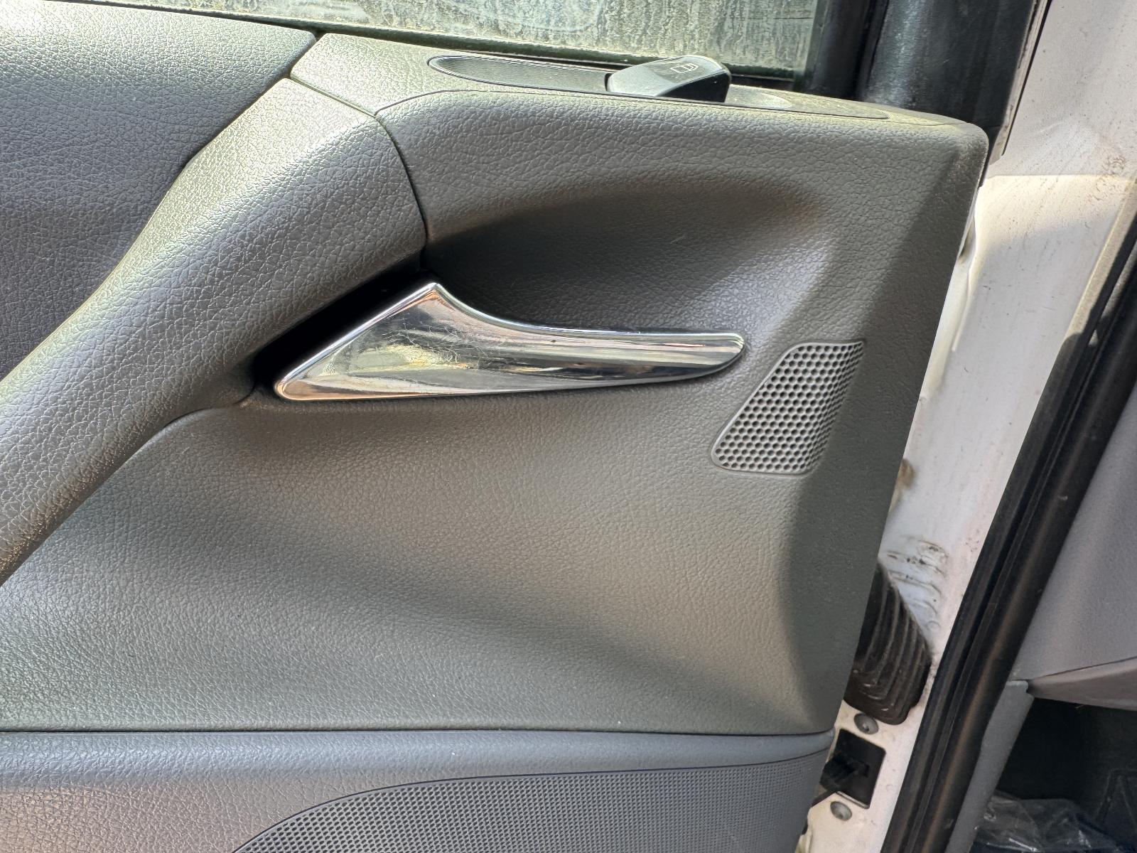 View Auto part Door Handle MERCEDES VITO 2005