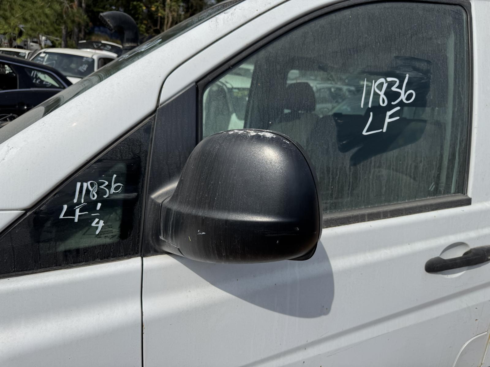 View Auto part Left Door Mirror MERCEDES VITO 2005