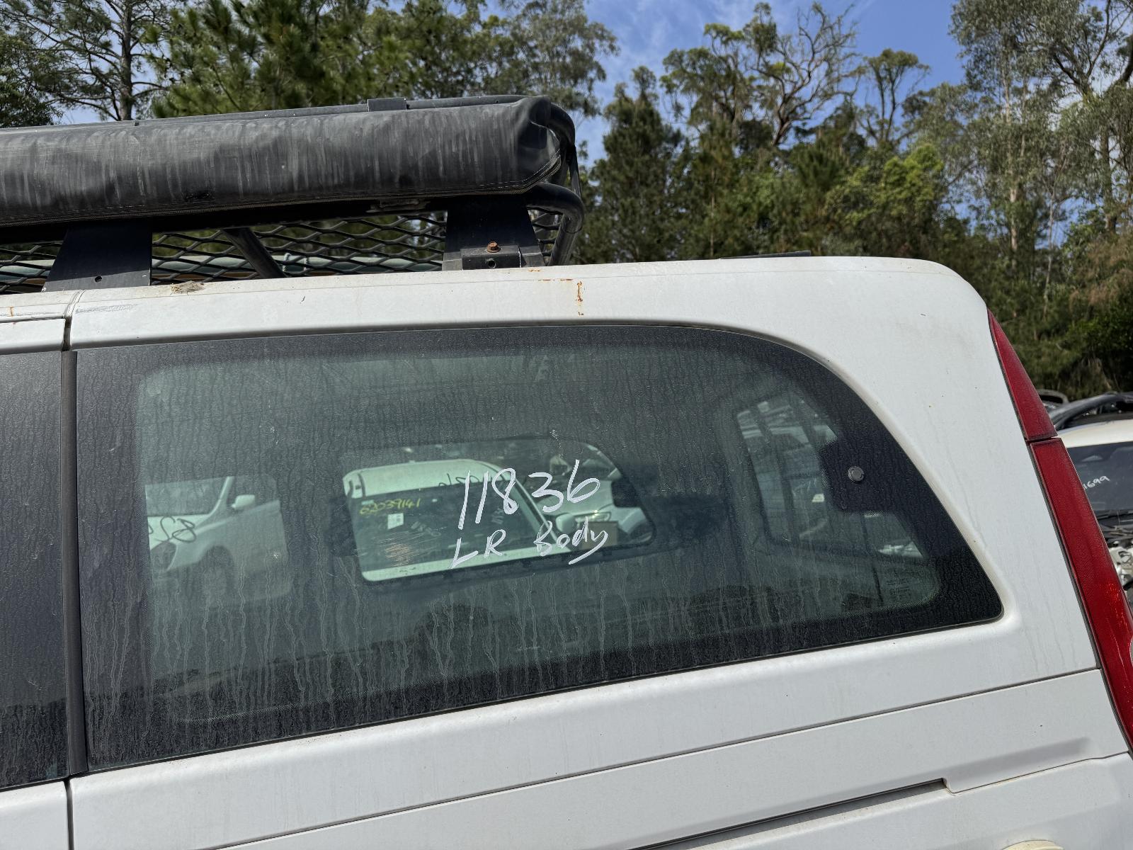 View Auto part Left Rear Side Glass MERCEDES VITO 2005