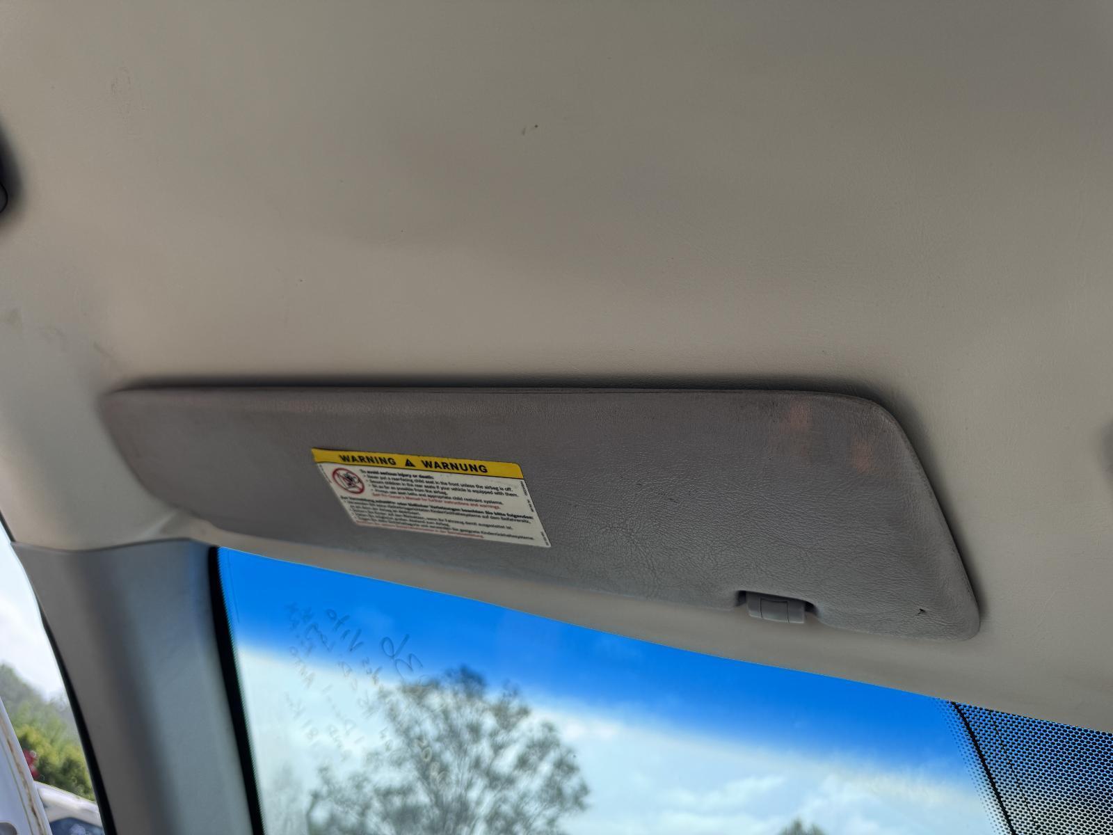 View Auto part Sunvisor MERCEDES VITO 2005