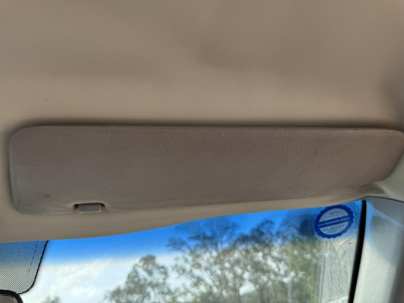 View Auto part Sunvisor MERCEDES VITO 2005