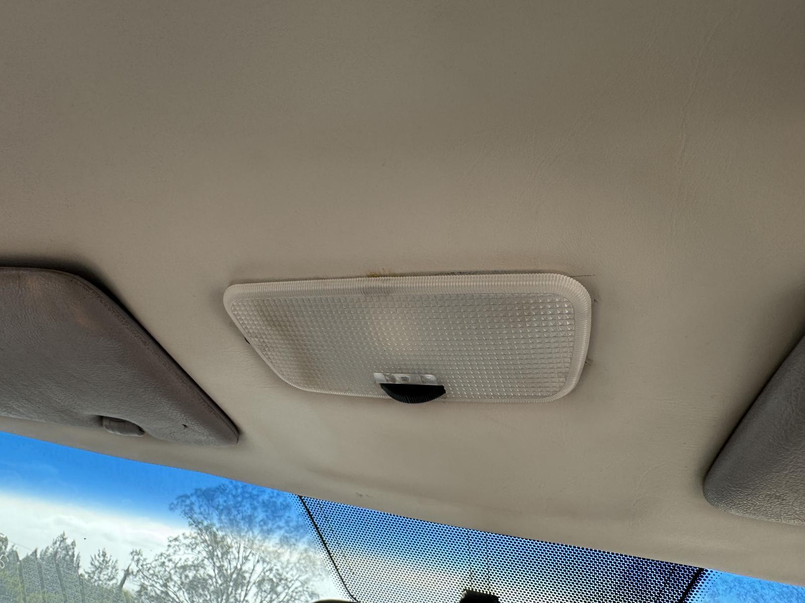 View Auto part Courtesy Light MERCEDES VITO 2005