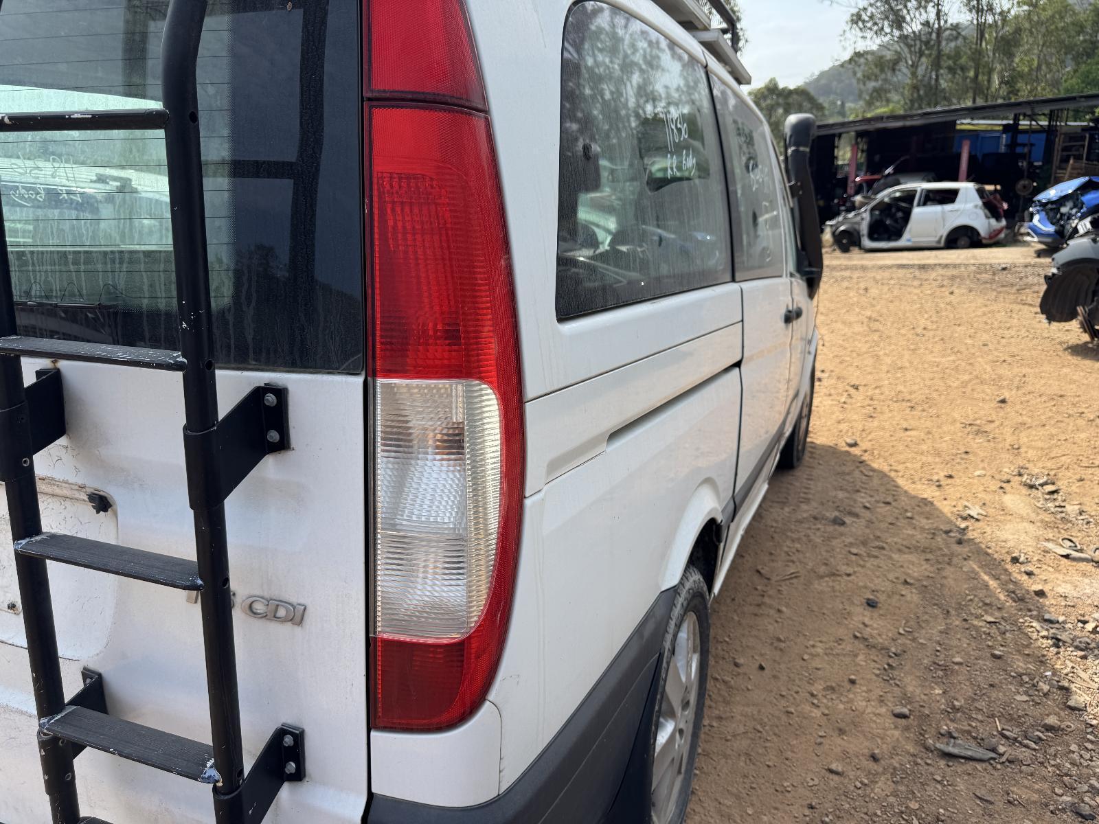 View Auto part Right Taillight MERCEDES VITO 2005