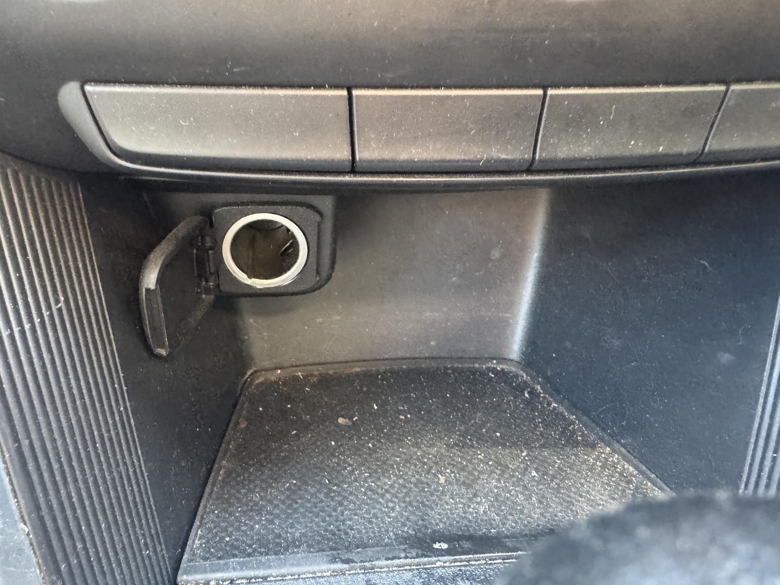 View Auto part Misc Switch/Relay Mazda Cx5 2013