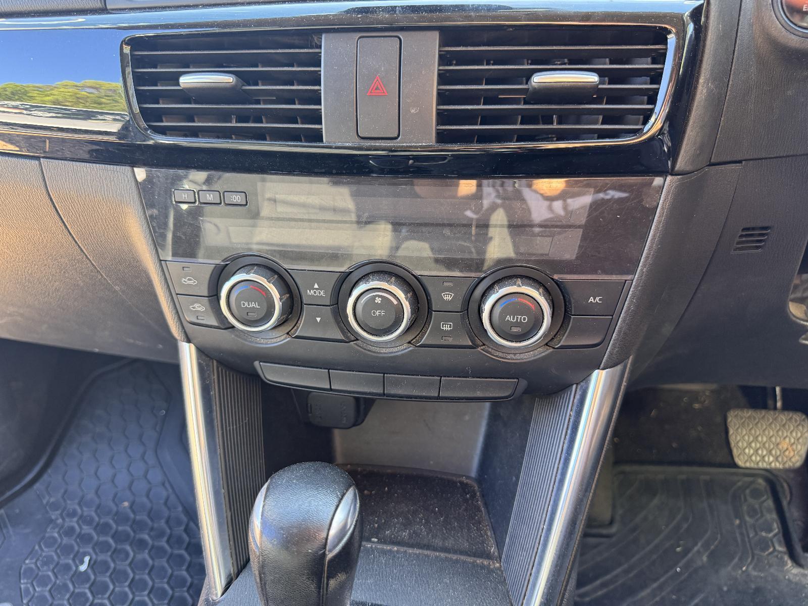 View Auto part Misc Switch/Relay Mazda Cx5 2013