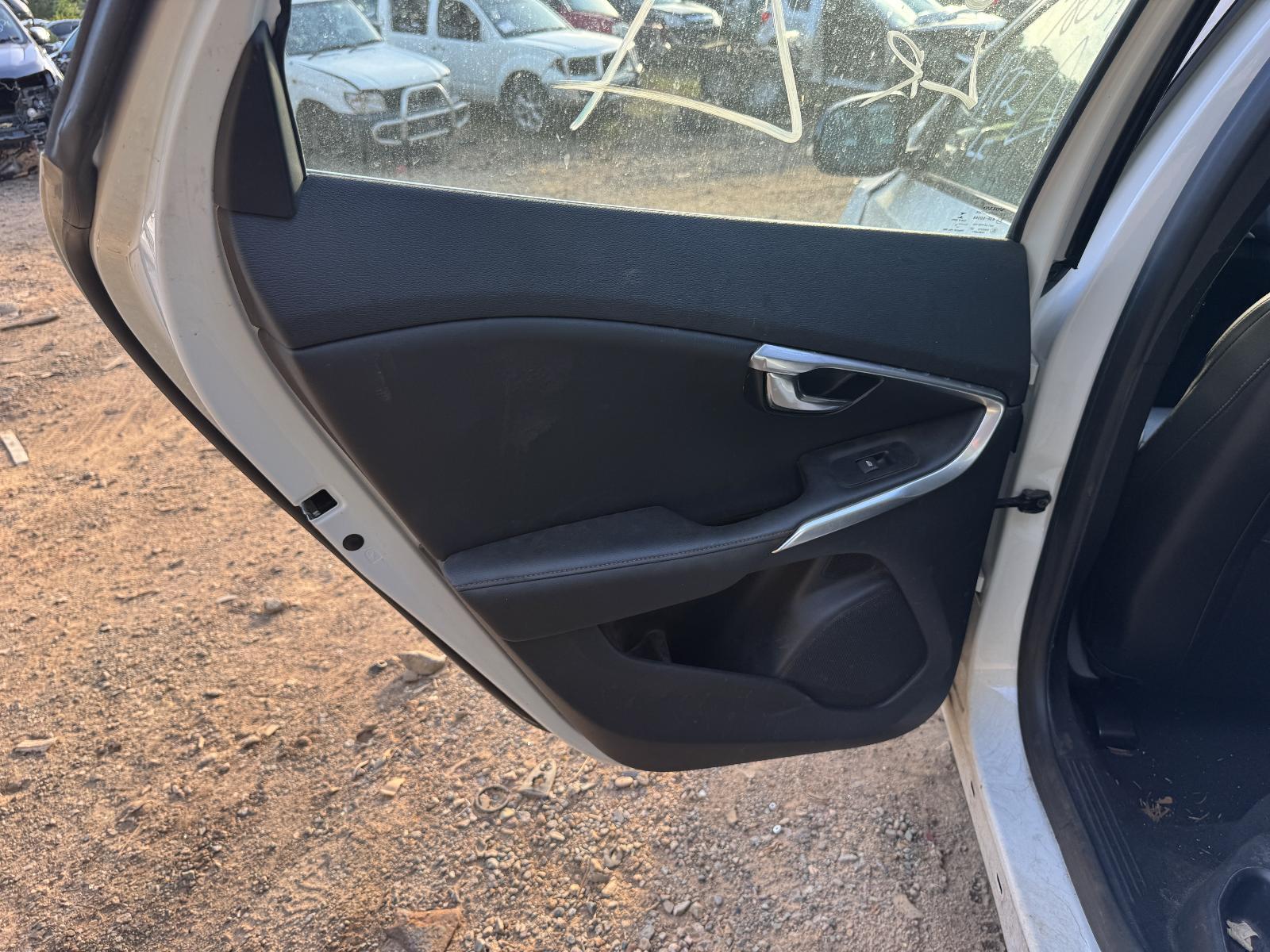 View Auto part Door Handle Volvo S40 2015