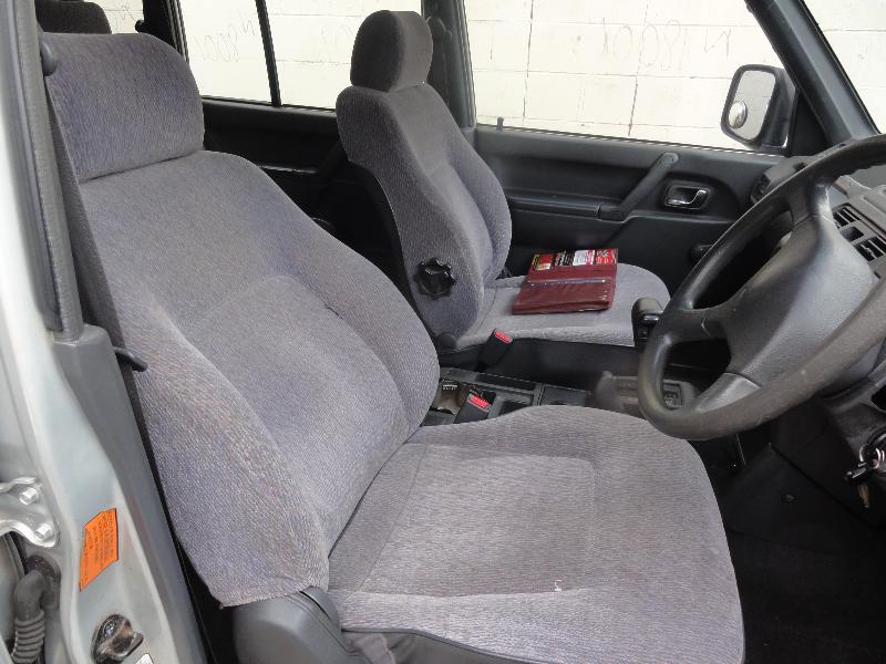 View MITSUBISHI PAJERO 1995   Breaking