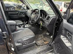 View Auto part Misc Switch/Relay Mitsubishi Pajero 2010