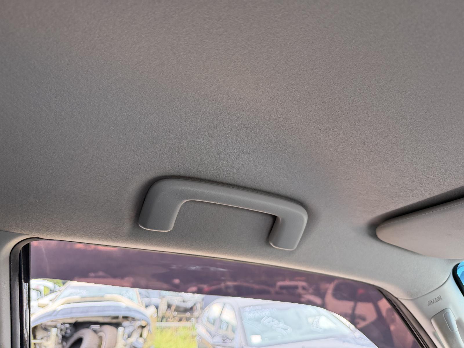 View Auto part Grab Handle Mitsubishi Pajero 2010