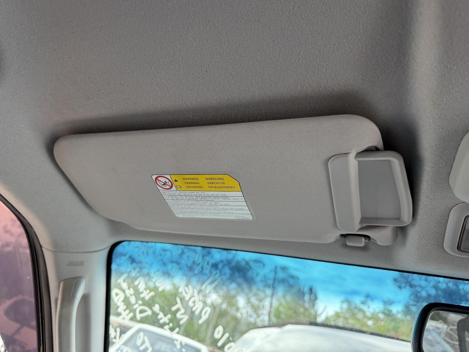 View Auto part Sunvisor Mitsubishi Pajero 2010