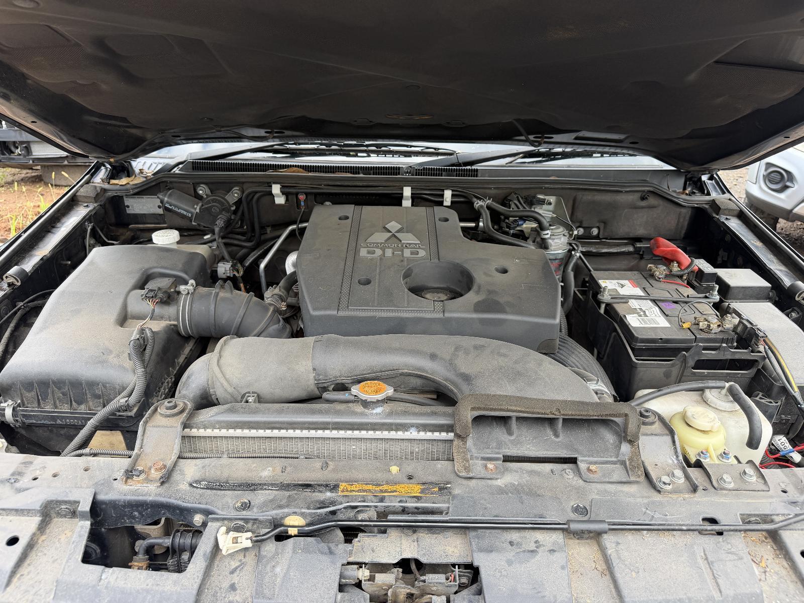View Auto part Abs Sensor Mitsubishi Pajero 2010