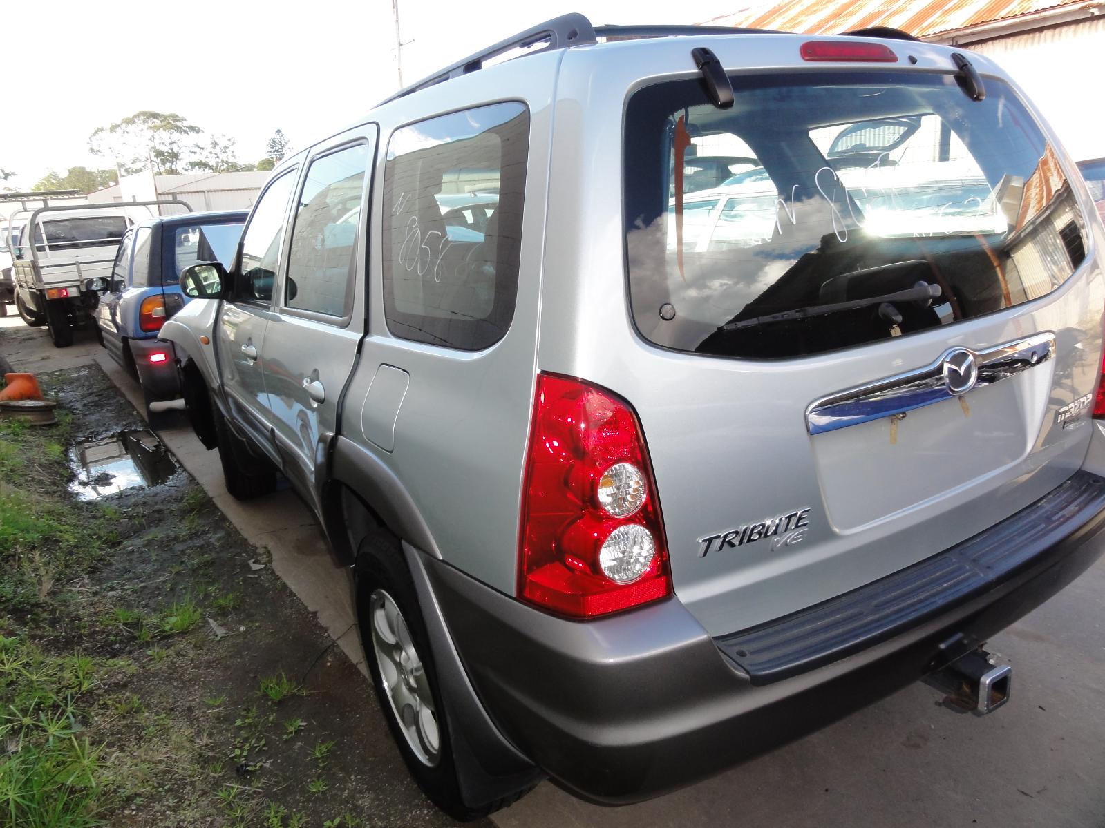 View MAZDA TRIBUTE 2004   Breaking